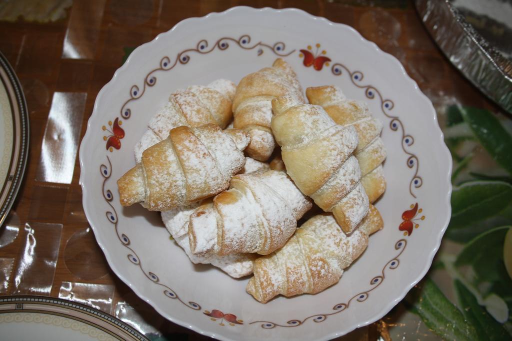 La Pavoncella Bed & Breakfast วิลลาปุตซู ภายนอก รูปภาพ